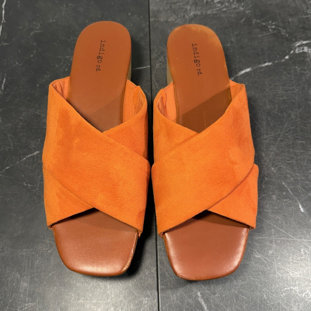 Women Indigo rd. Shoes | Size 10 | Orange Irvettie Platform Slide Sandals